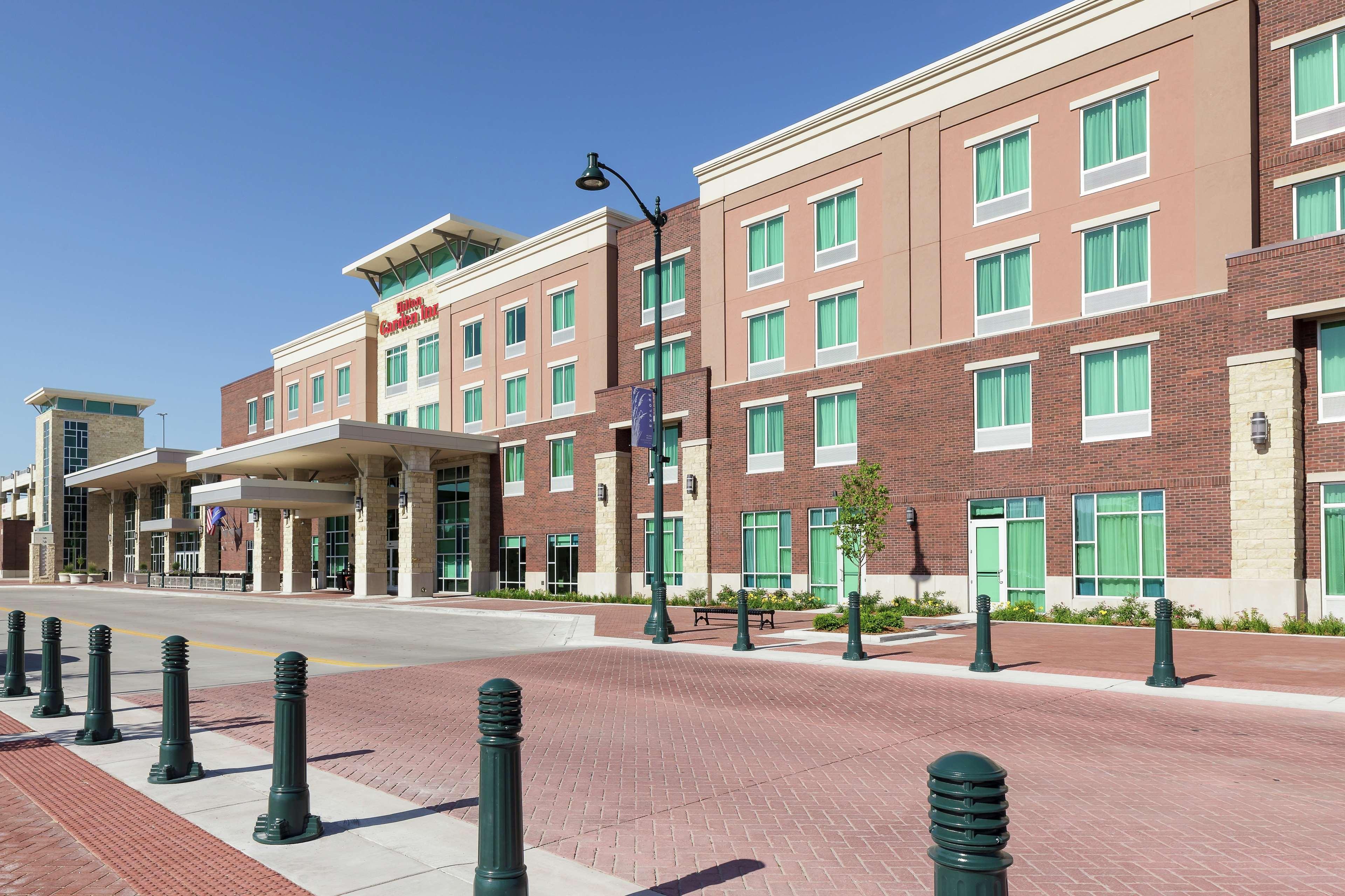Hilton Garden Inn Manhattan Kansas Exterior foto